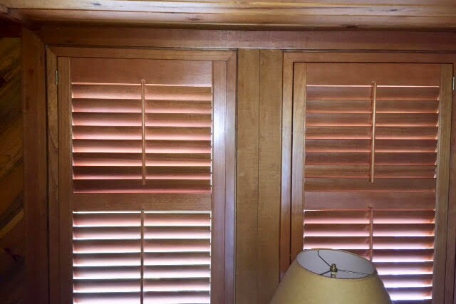 Traditional 2 �" Wood Shutters
